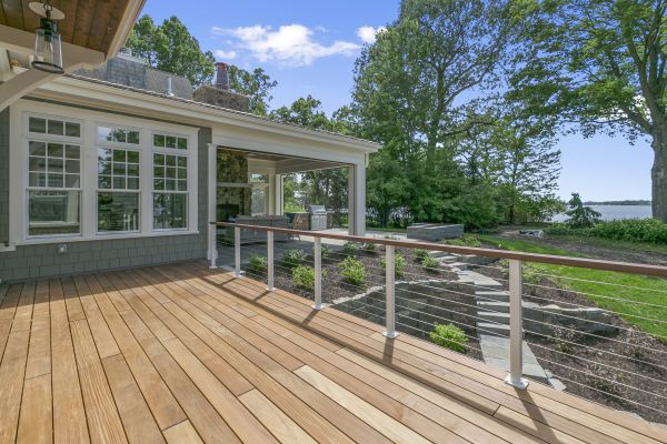 Cost of Deck Service in Kirkland