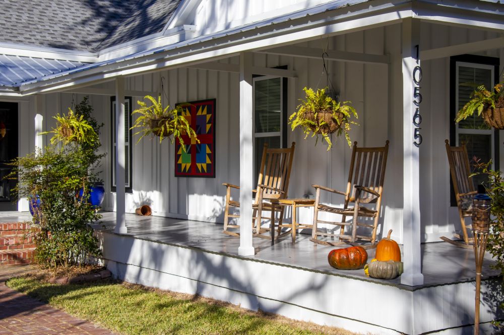 Cost of Front Porch Construction in Kirkland