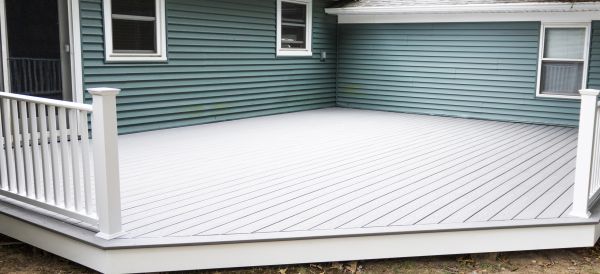 Cost of Vinyl Decking Installation in Kirkland